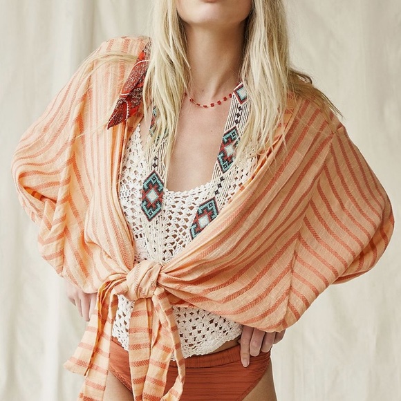 Free People Tops - 🆕Free People Tie Front Kimono